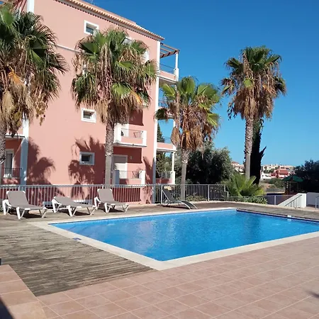 Apartment Lovely With Pool Albufeira