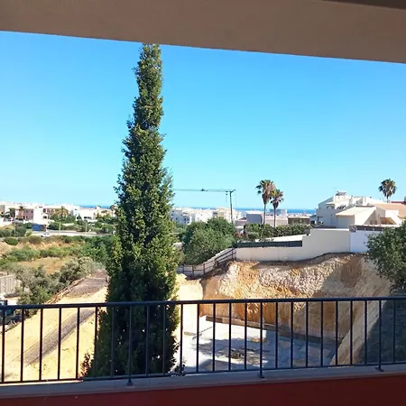 Lovely With Pool Albufeira